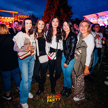 BRANDPARTY 2025-7090