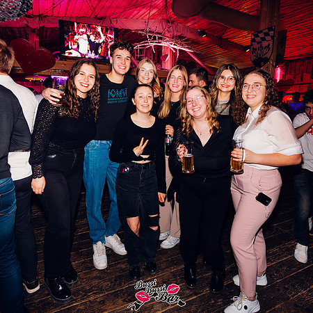 BUSSI BUSSI BAR-80er90er-DEZ24-1017