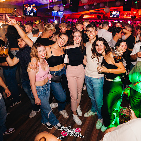 BUSSI BUSSI BAR-SAISONSTART 2024-918
