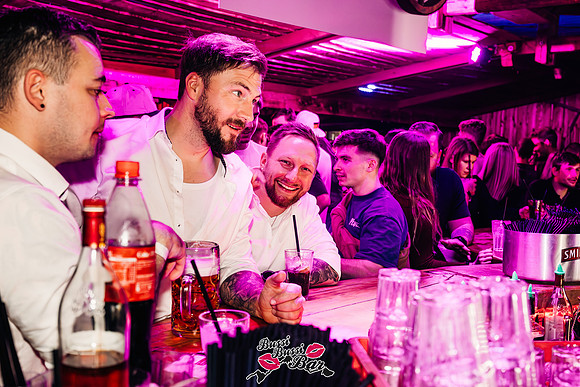BUSSI BUSSI BAR-ALMABTRIEB-2024-488-Verbessert-RR
