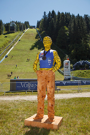 0070-RED BULL 400 - 2012 - der härteste 400m Lauf der Welt
