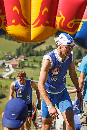 0322-RED BULL 400 - 2012 - der härteste 400m Lauf der Welt