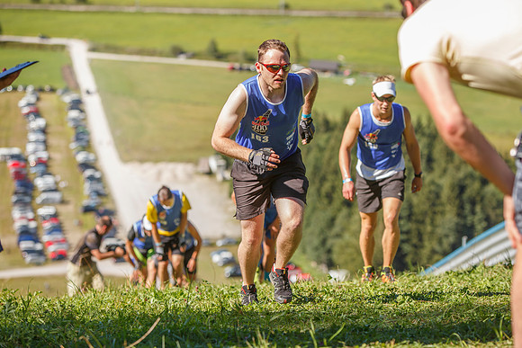 0484-RED BULL 400 - 2012 - der härteste 400m Lauf der Welt