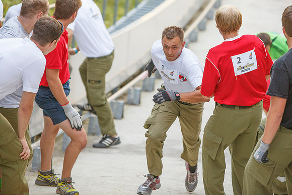 0730-RED BULL 400 - 2012 - der härteste 400m Lauf der Welt