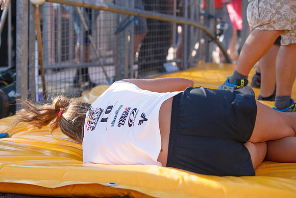 0889-RED BULL 400 - 2012 - der härteste 400m Lauf der Welt