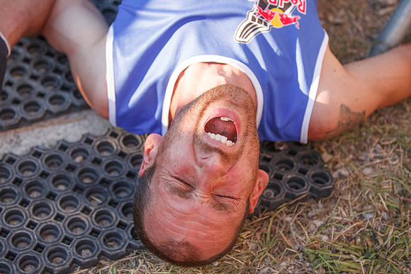 0946-RED BULL 400 - 2012 - der härteste 400m Lauf der Welt