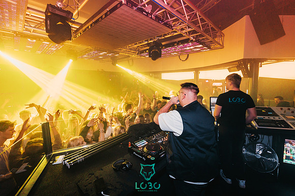 LOBO NIGHTCLUB-2 Engel und Charlie-4087