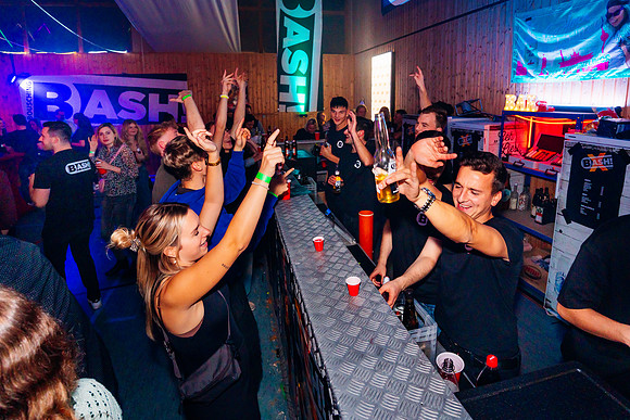 BOUSCHING BASH 2025-2940