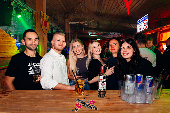 BUSSI BUSSI BAR-ALMABTRIEB-5390