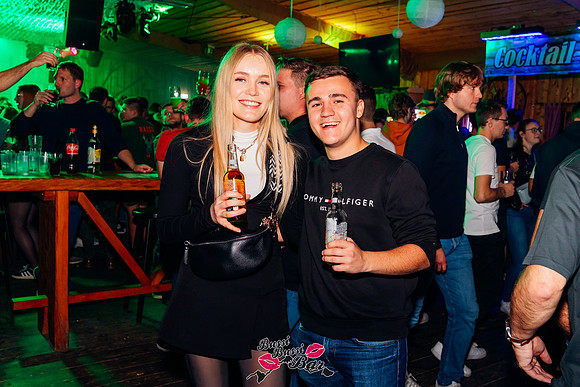 BUSSI BUSSI BAR-ALMABTRIEB-5428