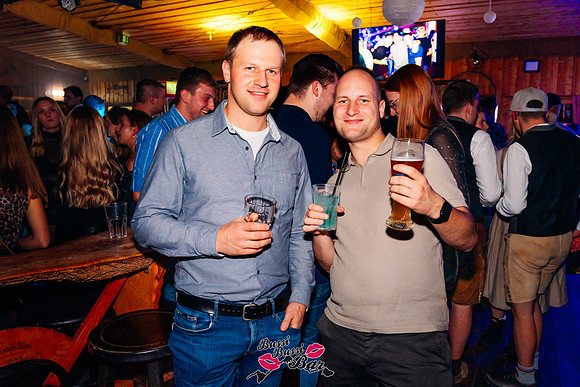 BUSSI BUSSI BAR-ALMABTRIEB-5453