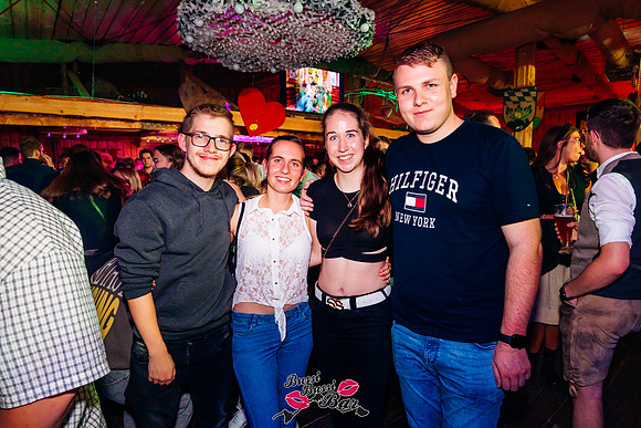 BUSSI BUSSI BAR-ALMABTRIEB-5517
