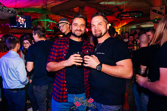 BUSSI BUSSI BAR-ALMABTRIEB-5548