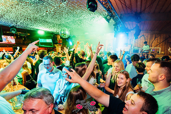 BUSSI BUSSI BAR-ALMABTRIEB-5571