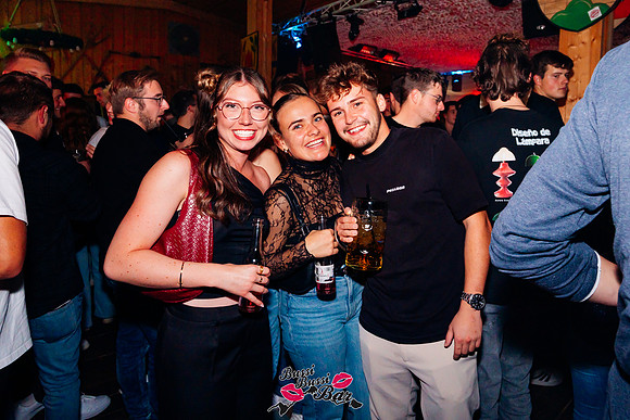 BUSSI BUSSI BAR-ALMABTRIEB-5710