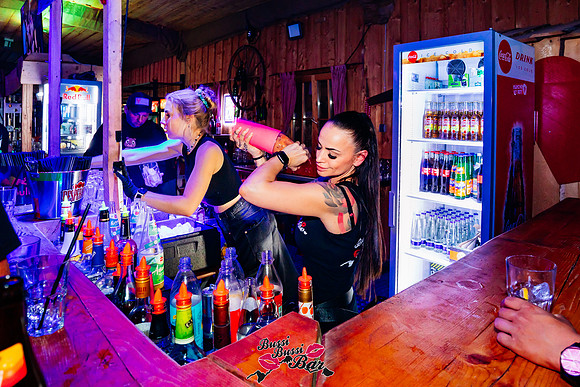 BUSSI BUSSI BAR-ALMABTRIEB-5743