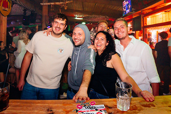BUSSI BUSSI BAR-ALMABTRIEB-5988