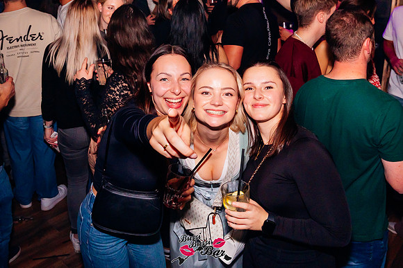 BUSSI BUSSI BAR-ALMABTRIEB-6247