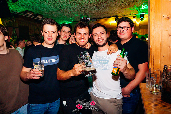 BUSSI BUSSI BAR-ALMABTRIEB-6317