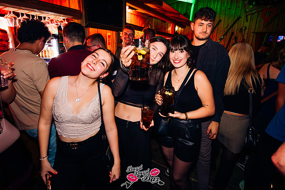 BUSSI BUSSI BAR-ALMABTRIEB-2024-206-Verbessert-RR