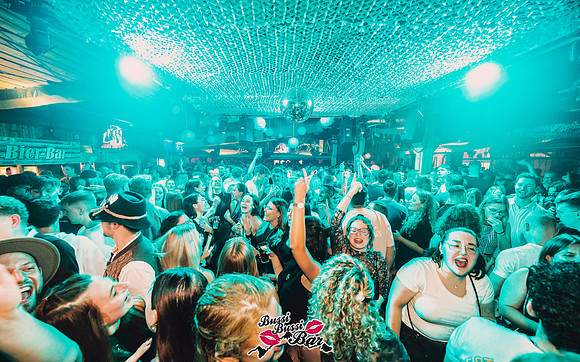 BUSSI BUSSI BAR - 90er 2000er Party-644