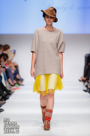 2014-09-13-MQVFW-Elfenkleid-SW-005