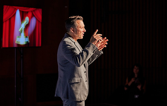 A_48A9251_Speaker Slam_2019_11