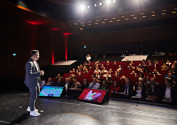 HIMG_0157_Speaker Slam_2019_11