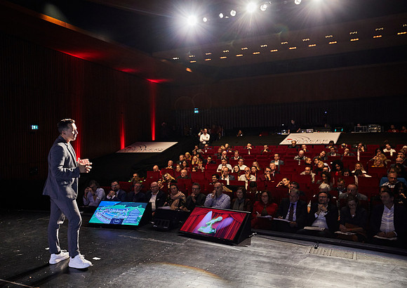 HIMG_0155_Speaker Slam_2019_11