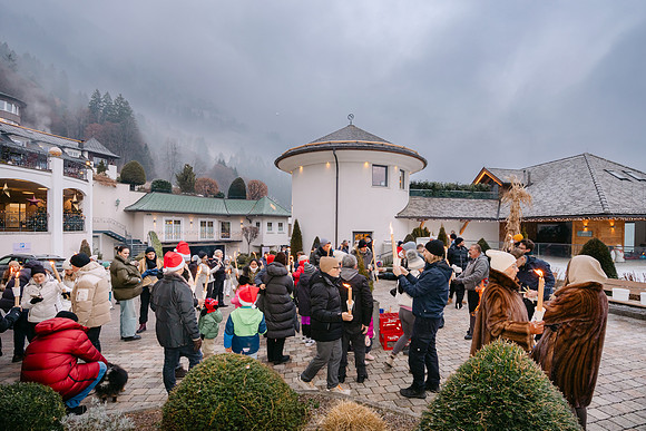 STOCK RESORT-WEIHNACHTEN 2025-7314