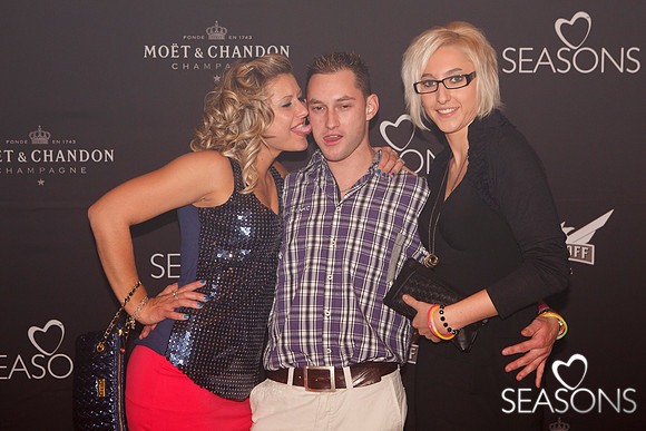 0481- SEASONS LOVE - Dezember 2012