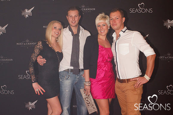 0392- SEASONS LOVE - Dezember 2012
