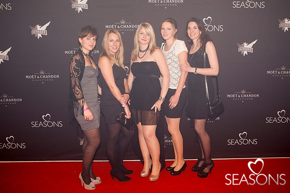 0470- SEASONS LOVE - Dezember 2012