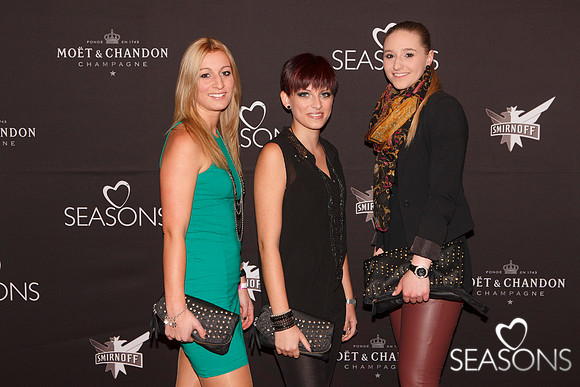 0102- SEASONS LOVE - Dezember 2012