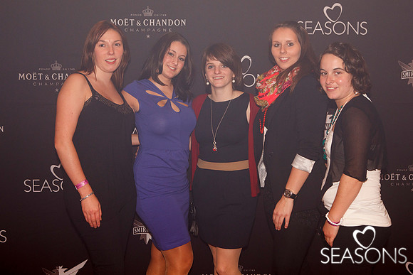 0519- SEASONS LOVE - Dezember 2012