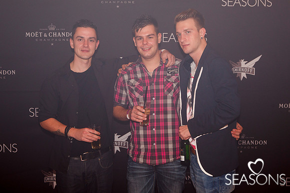 0552- SEASONS LOVE - Dezember 2012