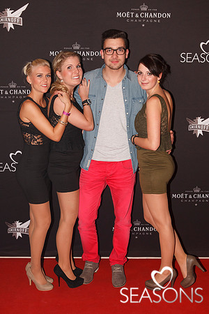 0186- SEASONS LOVE - Dezember 2012