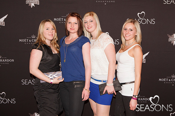 0093- SEASONS LOVE - Dezember 2012