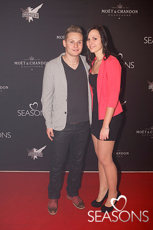 0375- SEASONS LOVE - Dezember 2012