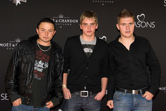 013-LOVESENSATION+2009-706636804-O