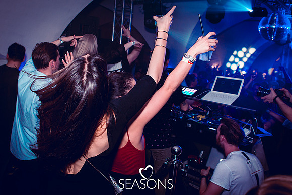 Seasons Love-April 2018-992