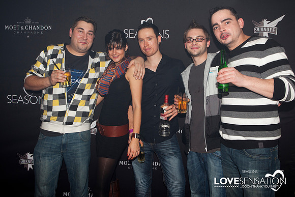 LOVESENSATION 2010 | 04. Dezember 2010  | © 2010 by Stefan J. W