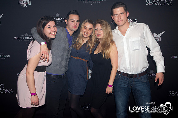 LOVESENSATION 2010 | 04. Dezember 2010  | © 2010 by Stefan J. W
