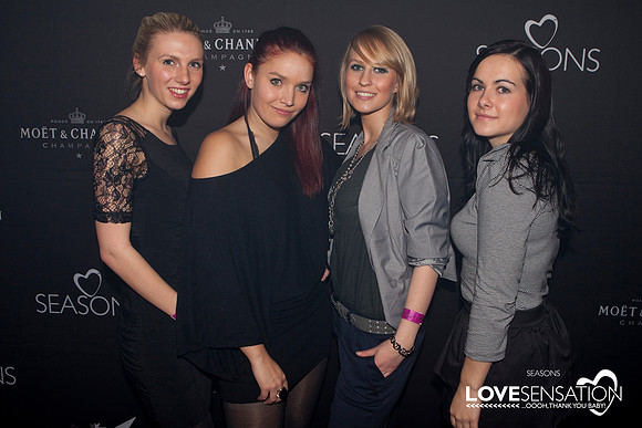 LOVESENSATION 2010 | 04. Dezember 2010  | © 2010 by Stefan J. W