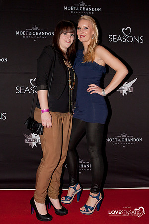 LOVESENSATION 2010 | 04. Dezember 2010  | © 2010 by Stefan J. W