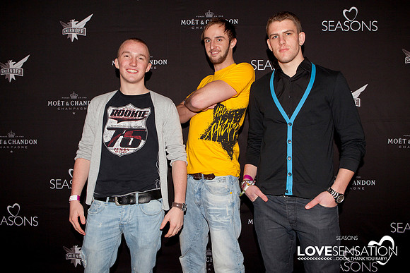 LOVESENSATION 2010 | 04. Dezember 2010  | © 2010 by Stefan J. W
