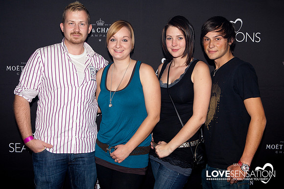 LOVESENSATION 2010 | 04. Dezember 2010  | © 2010 by Stefan J. W