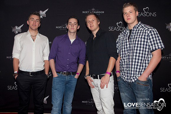 LOVESENSATION 2010 | 04. Dezember 2010  | © 2010 by Stefan J. W