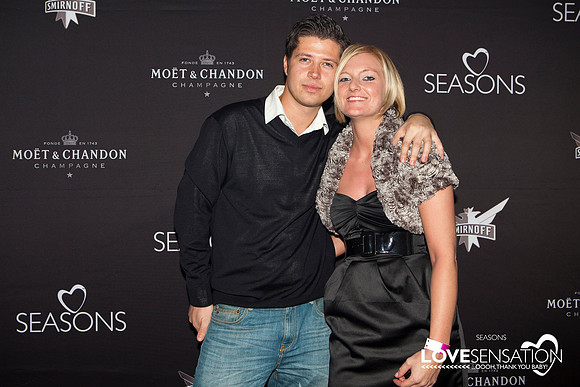 LOVESENSATION 2010 | 04. Dezember 2010  | © 2010 by Stefan J. W