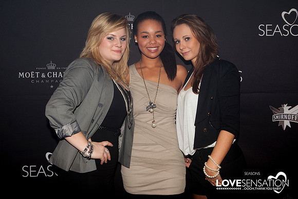 LOVESENSATION 2010 | 04. Dezember 2010  | © 2010 by Stefan J. W